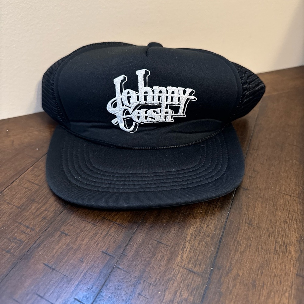 Johnny Cash Vintage 80s Country Music Band Tour‎ Mesh SnapBack Trucker Style Hat